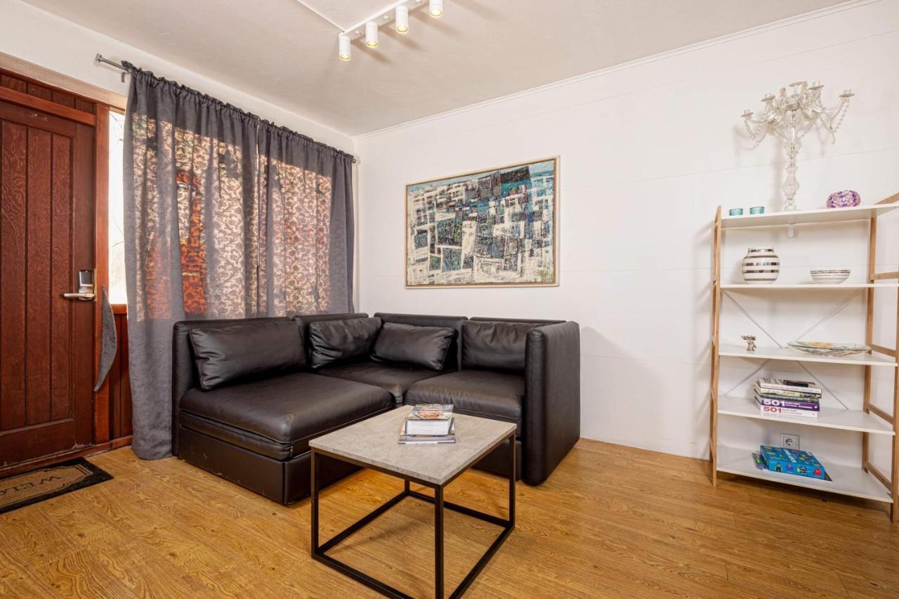 Апартаменты Downtown Sanctuary With Private Entrance Рейкьявик Экстерьер фото